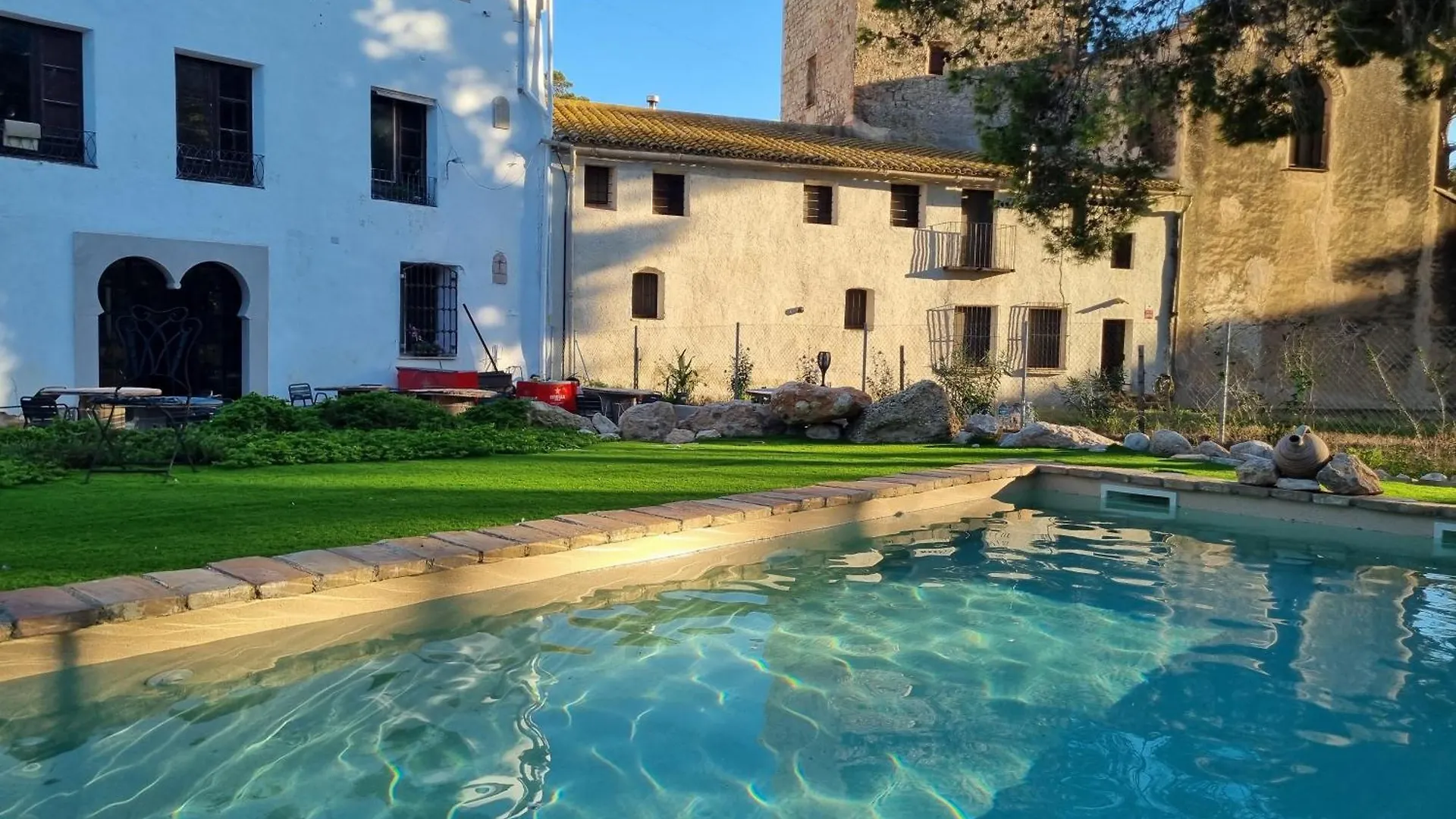Hotel Castell Granadella L'Ampolla 0*,